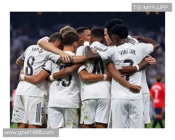 激战欧冠赛场对决皇家马德里展现球队实力与战术魅力